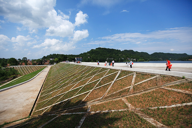 南江玉湖国家水利风景区.jpg