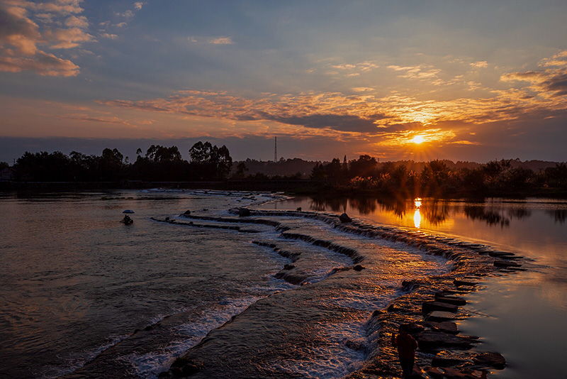 邛崃邛窑湿地水利风景区.jpg