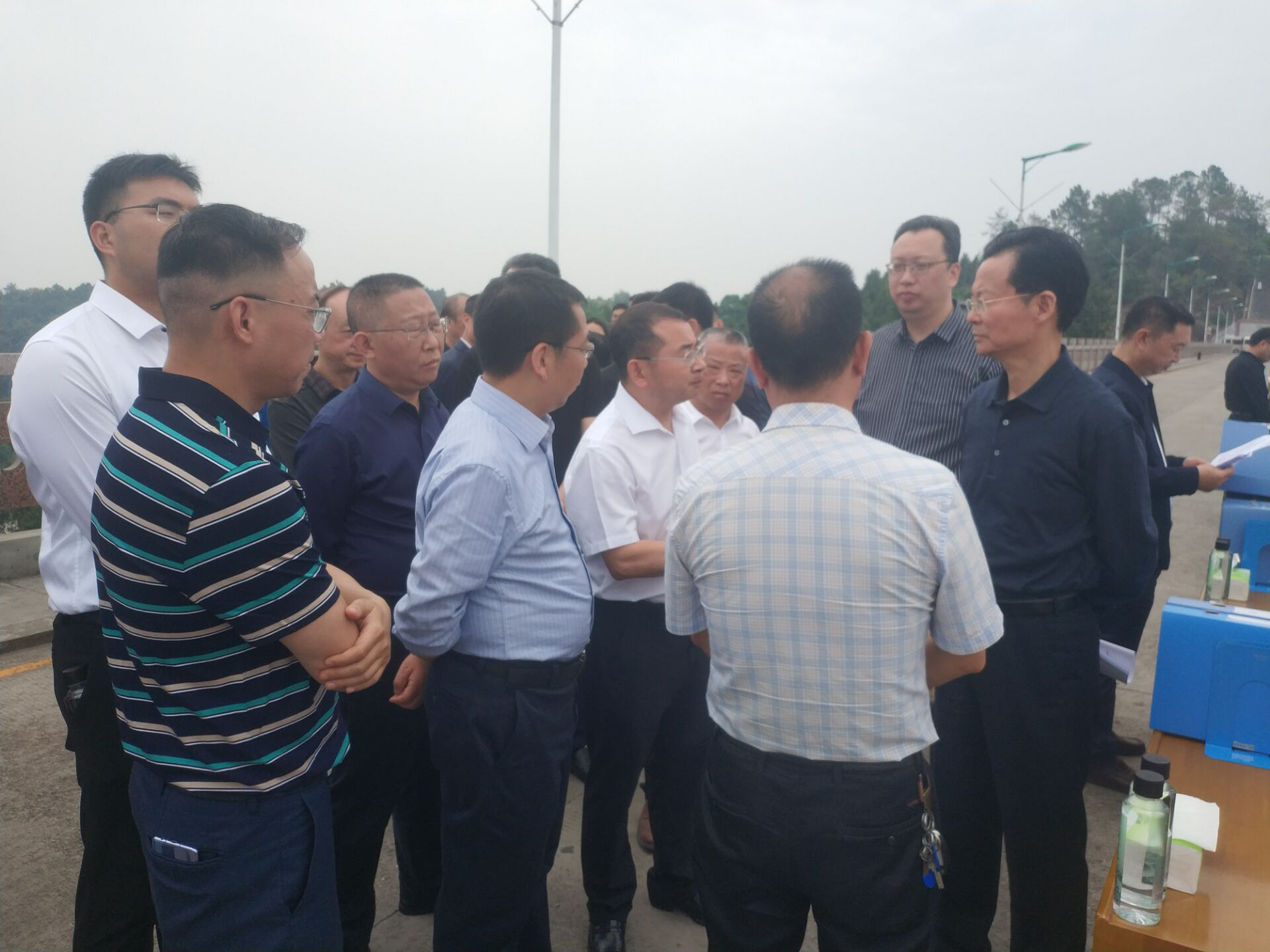 1620459592442046719.png 图片1.png